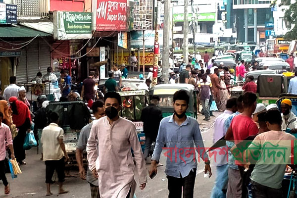 পুরনো চেহারায় ফিরেছে বিশ্বনাথ, উপেক্ষিত স্বাস্থ্যবিধি