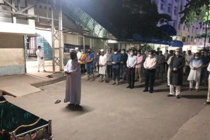 সাহান আরা আব্দুল্লাহর প্রথম জানাজা সম্পন্ন