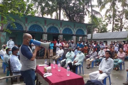 'সামাজিকভাবে দাঙ্গা রুখে দিতে হবে'