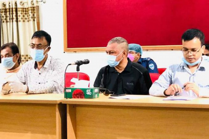 নোয়াখালীতে লকডাউন বাস্তবায়নে মতবিনিময় সভা

