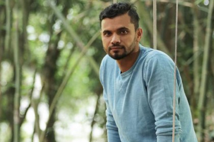 ২ কোটি টাকা খরচে বিদায়ী ম্যাচের পক্ষে নন মাশরাফি