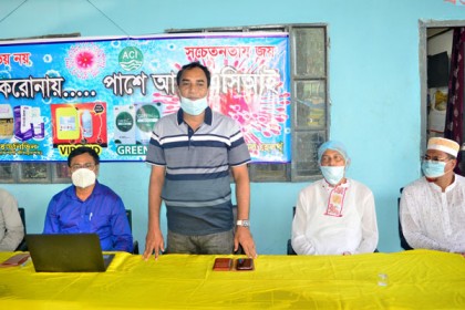 করোনা মোকাবেলায় বগুড়ায় মোটর মালিক-শ্রমিকদের সভা