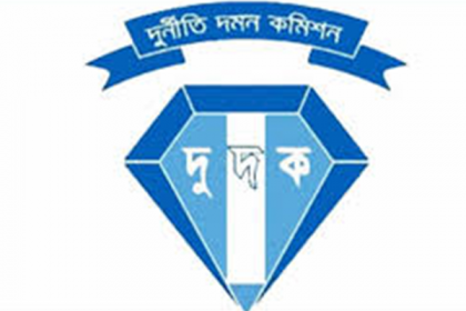 চাঁপাইনবাবগঞ্জে গম ক্রয়ে অনিয়ম, সাত জনের নামে মামলা