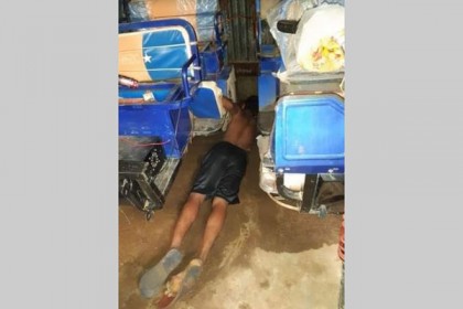 নেত্রকোনায় বিদ্যুৎস্পৃষ্টে নিজ গ্যারেজে মালিকের মৃত্যু