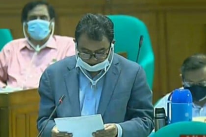আগামী অর্থ বছরে প্রবাসী আয় কমতে পারে: অর্থমন্ত্রী
