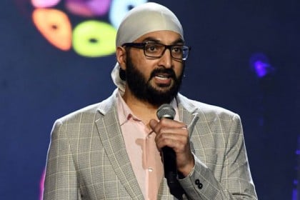 বর্ণবাদের বিরুদ্ধে এক মিনিট নীরবতা পালনের পরামর্শ পানেসারের