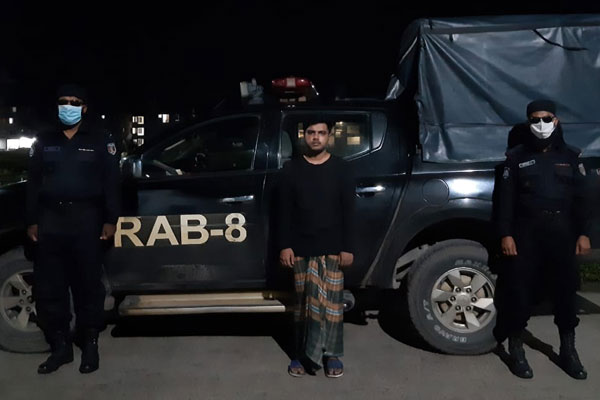 বরিশালের মামুন হত্যা মামলার আসামি ঝালকাঠিতে র‌্যাবের হাতে গ্রেফতার