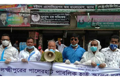 দমনপীড়ন বন্ধ না হলে আন্দোলনে নামার ঘোষণা রিজভীর