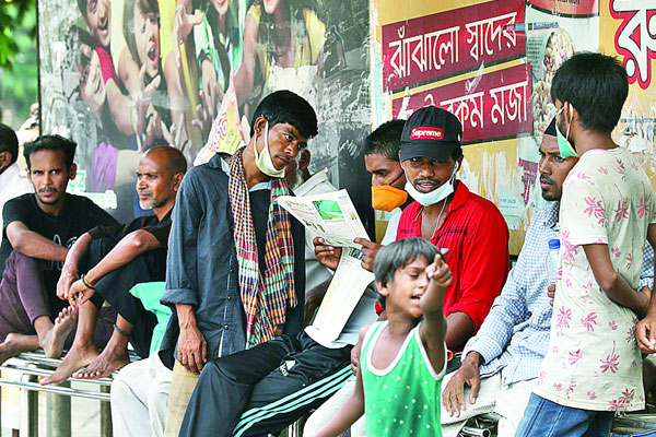 স্বাস্থ্যবিধি মানার বালাই নেই