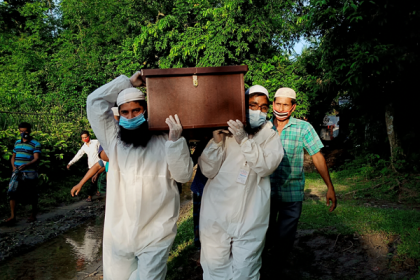 'আমরা পানি চাইলে ভয়ে দৌড় দিয়েন না'
