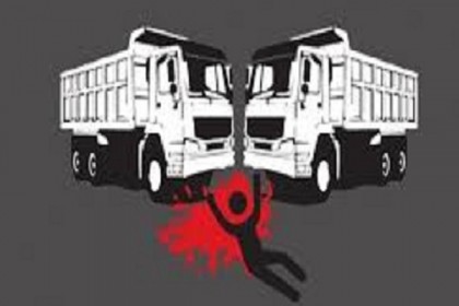 সিরাজগঞ্জে দুই ট্রাকের সংঘর্ষে ৪ জন নিহত