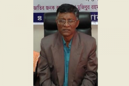 ডা. রকিব হত্যায় আসামিদের গ্রেফতার দাবিতে কর্মবিরতীতে চিকিৎকরা