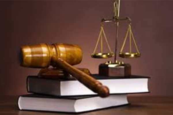 শরীয়তপুরে স্বাস্থ্যবিধি ও মাস্ক পরিধান না করায় ১৭ জনকে অর্থদণ্ড 