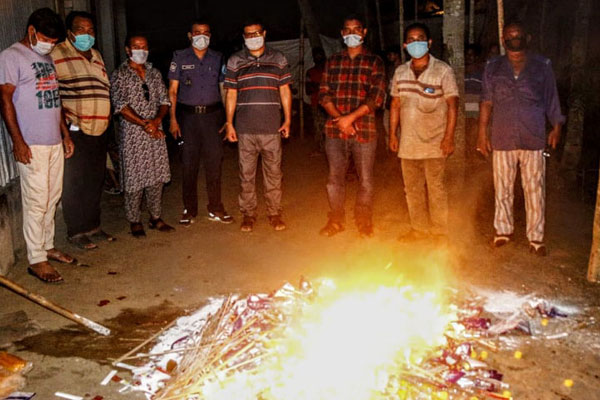 বোয়ালমারীতে নকল পণ্যের কারখানা মালিককে কারাদণ্ড