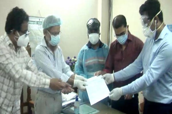 কুমেক হাসপাতালের করোনা ইউনিটে ৫ আইসিইউ সংযোজন