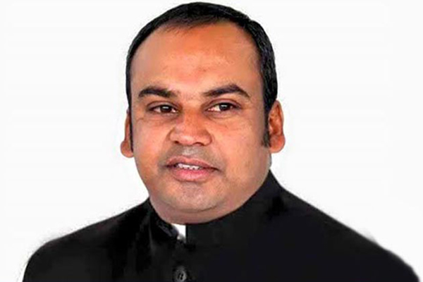 এমপি দুর্জয়কে ঘিরে সর্বত্র তোলপাড়