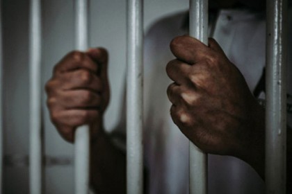 লালমনিরহাটে ছাত্রীকে উত্যক্ত করায় যুবককে কারাদণ্ড