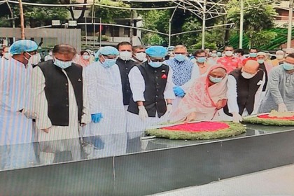 যে কোন সংকটে মানুষের পাশে দাঁড়ানো আওয়ামী লীগের ঐতিহ্য: কাদের