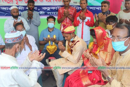 আওয়ামী লীগের প্রতিষ্ঠাবার্ষিকীতে যৌতুক বিহীন বিয়ে 