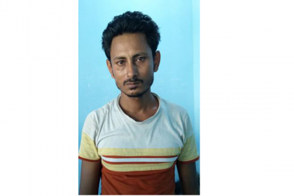 বাবুগঞ্জে বৃদ্ধাকে ধর্ষণ, ধর্ষক গ্রেফতার

