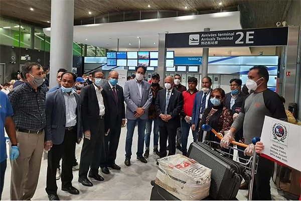 বিশেষ ফ্লাইটে ফ্রান্সে পৌঁছেছেন ২৪৭ প্রবাসী বাংলাদেশি