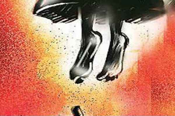 ময়মনসিংহে বিশ্ববিদ্যালয় ছাত্রীর ঝুলন্ত লাশ উদ্ধার