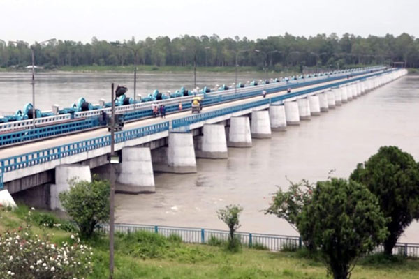 বিপদসীমার ২০ সেন্টিমিটার উপর দিয়ে প্রবাহিত হচ্ছে তিস্তার পানি 