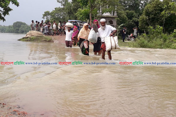 যমুনায় পানি বৃদ্ধি পাওয়ায় জামালপুরে বন্যা