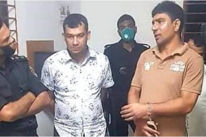 কুমিল্লায় টঙ্গীর সাবেক ওসিসহ পাঁচজন গ্রেফতার, ১৮ হাজার ইয়াবা উদ্ধার