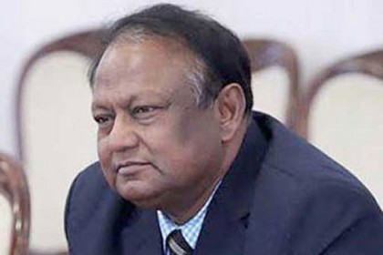 করোনামুক্ত বাণিজ্যমন্ত্রী