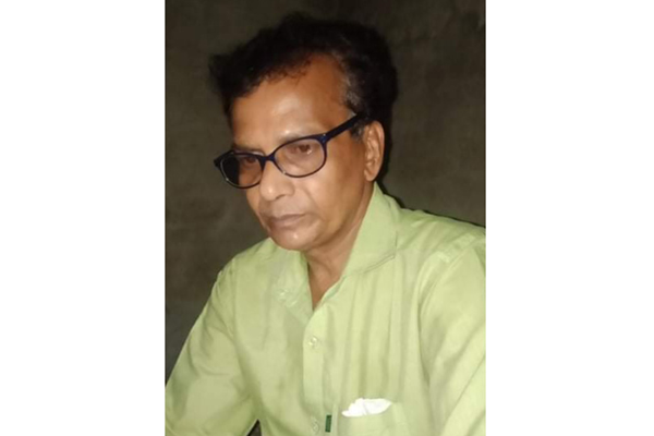 ছাত্রীকে ধর্ষণ ও অশ্লীল ছবি ধারণের অভিযোগে শিক্ষক আটক