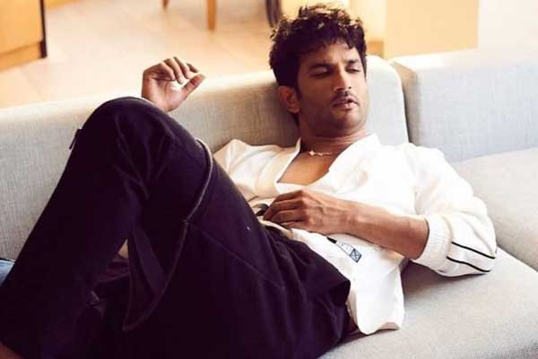 সুশান্তের মৃত্যু তদন্তে নতুন তথ্য, মেঝেতে ২ টুকরো বাথরোব বেল্ট দেখে সন্দেহ পুলিশের