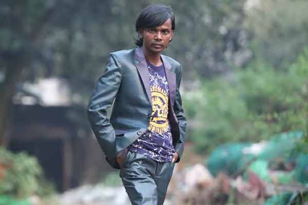 'অনৈতিক' প্রস্তাবের অভিযোগে তরুণীর জিডি, অস্বীকার হিরো আলমের