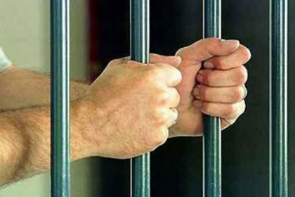 চিকিৎসককে বান্দরবানে পাঠানোর হুমকি দিয়ে কারাগারে আওয়ামী লীগ নেতা