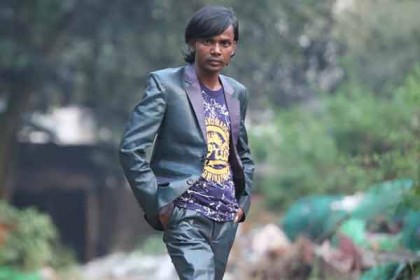 'অনৈতিক' প্রস্তাবের অভিযোগে তরুণীর জিডি, অস্বীকার হিরো আলমের