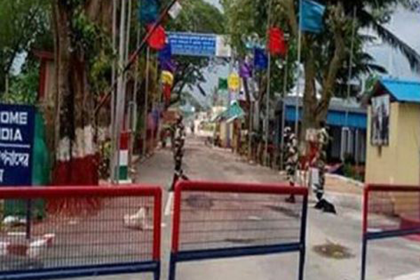 আখাউড়া স্থলবন্দর দিয়ে মাছ রফতানি শুরু