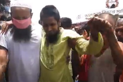 বুড়িগঙ্গায় লঞ্চডুবি; মুন্সীগঞ্জে শোকের মাতম