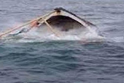 নিঝুপ দ্বীপে মাছ ধরার নৌকা ডুবি: ১ জনের মরদেহ উদ্ধার