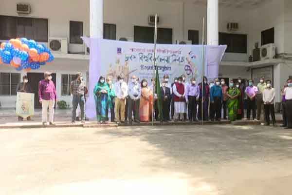 সংক্ষিপ্ত আনুষ্ঠানিকতায় ঢাবির বর্ষপূর্তি পালন