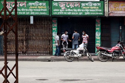খুলনায় সপ্তাহে ৪ দিন দোকানপাট খোলা