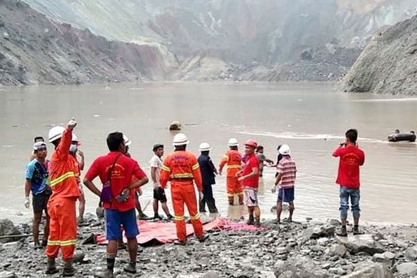 মিয়ানমারে পান্নার খনিতে ধস, শতাধিক মানুষের প্রাণহানি