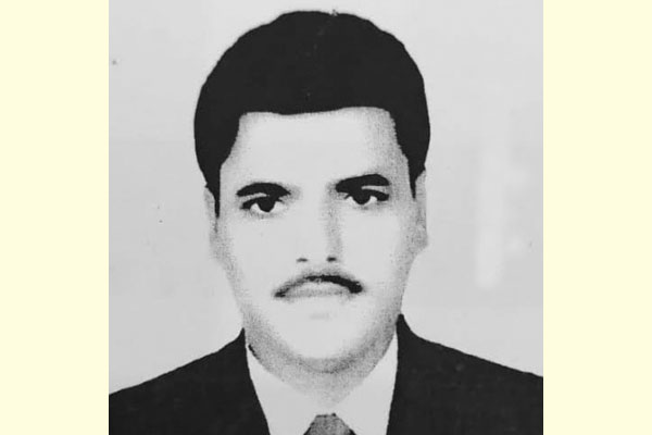 খুপরিতে থাকা রিকশাচালক আমিনুল এখন হাজার কোটি টাকার মালিক!