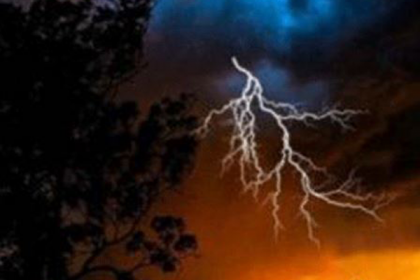 লালমনিরহাটে পৃথক বজ্রপাতের ঘটনায় ৪ জনের মৃত্যু