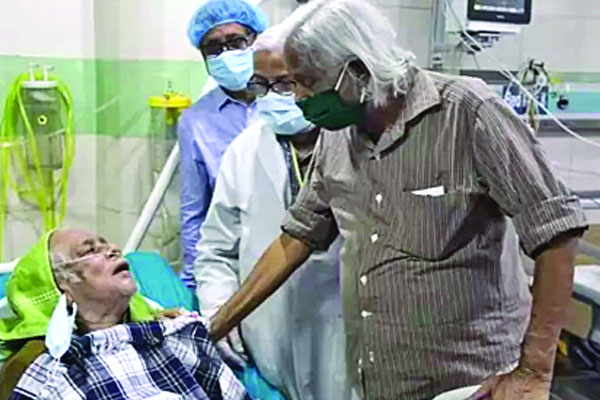 রনোকে দেখতে হাসপাতালে গেলেন জাফরুল্লাহ