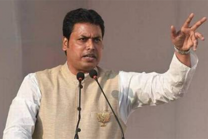 করোনা ঠেকাতে বিনামূল্যে আনারস লেবুর জুস খাওয়াবেন ত্রিপুরার মুখ্যমন্ত্রী