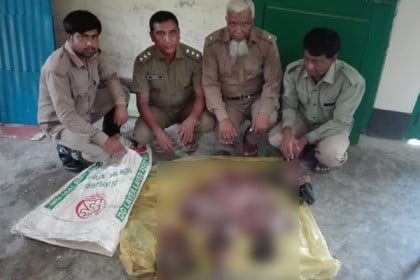 সুন্দরবন থেকে ১৫ কেজি হরিণের মাংস উদ্ধার