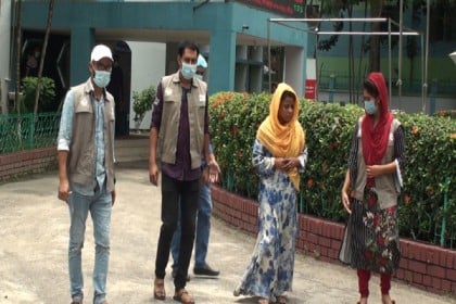 নরসিংদীতে ২০ হাজার পিস ইয়াবাসহ
নারী মাদক ব্যবসায়ী গ্রেফতার