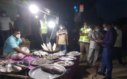 শরীয়তপুরে ১৮ জনকে অর্থদণ্ড