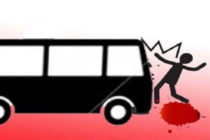 দিনাজপুরে বাসচাপায় একই পরিবারের ৩ জনসহ নিহত ৫