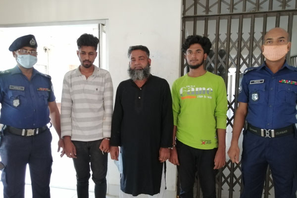 সিদ্ধিরগঞ্জে দু'গ্রুপের সংঘর্ষের ঘটনায় মামলা, গ্রেফতার ৩ 